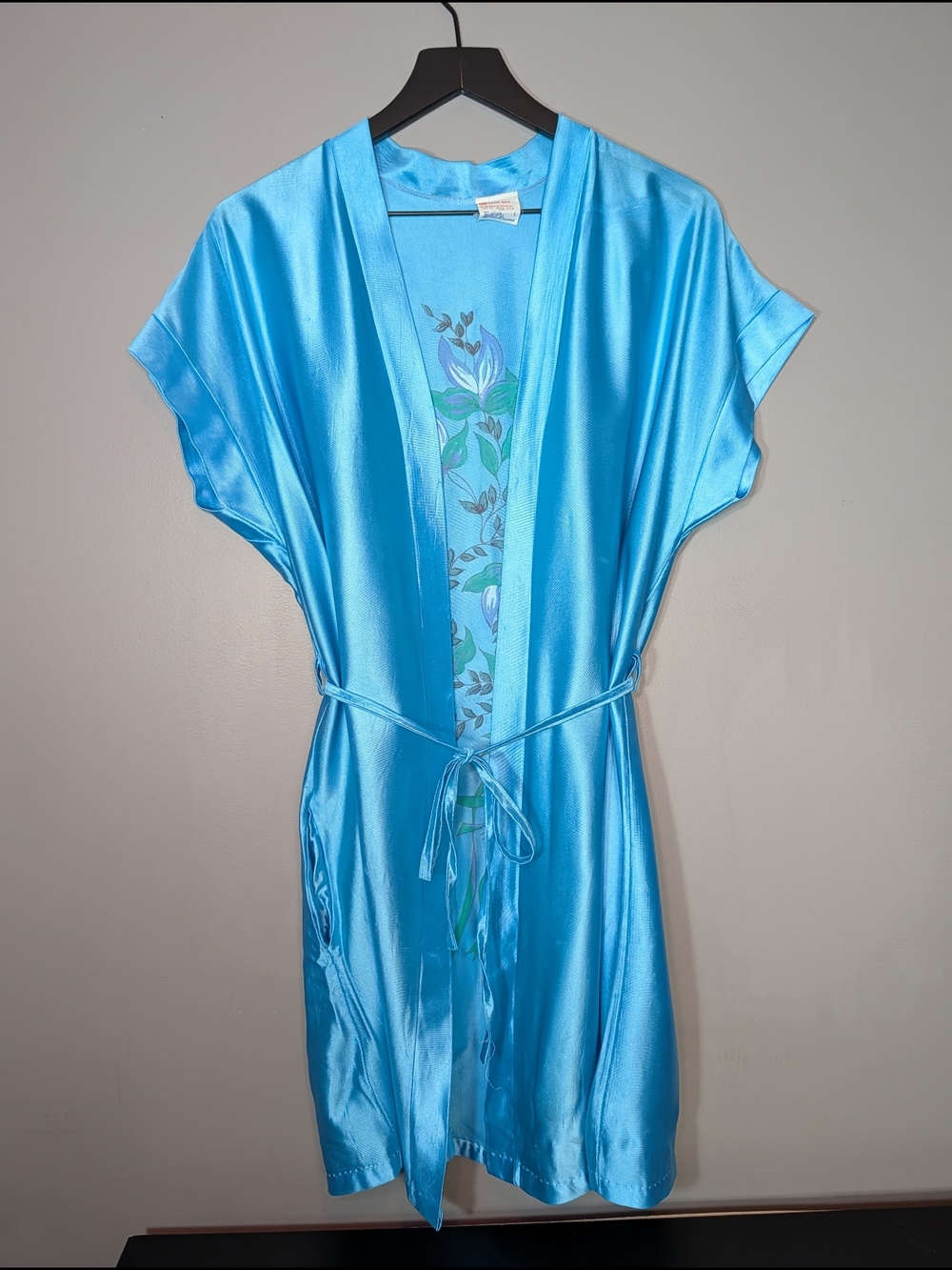 Vintage 70s Silky Blue Floral-Trim Short Robe with Tie Waist Kimono